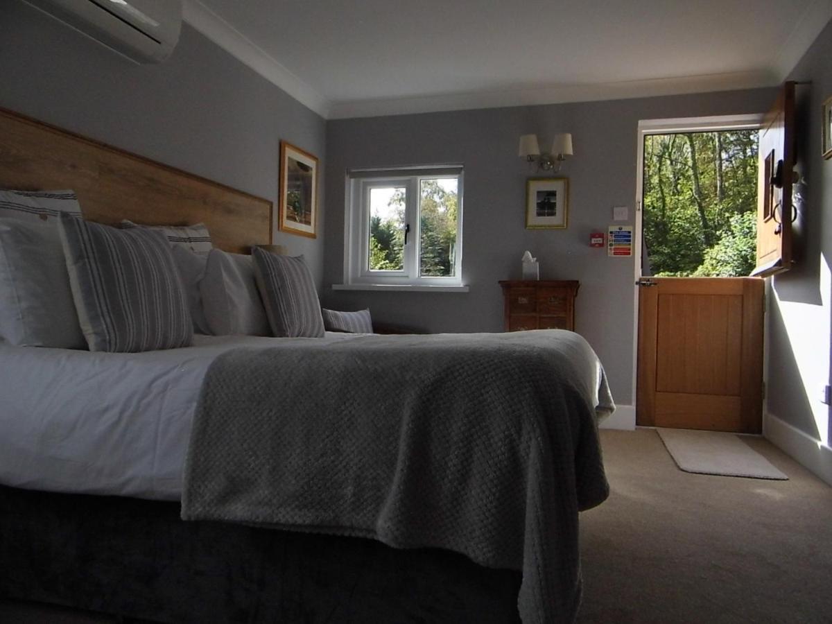 The Mill At Glynhir Bed and Breakfast Ammanford Exteriör bild
