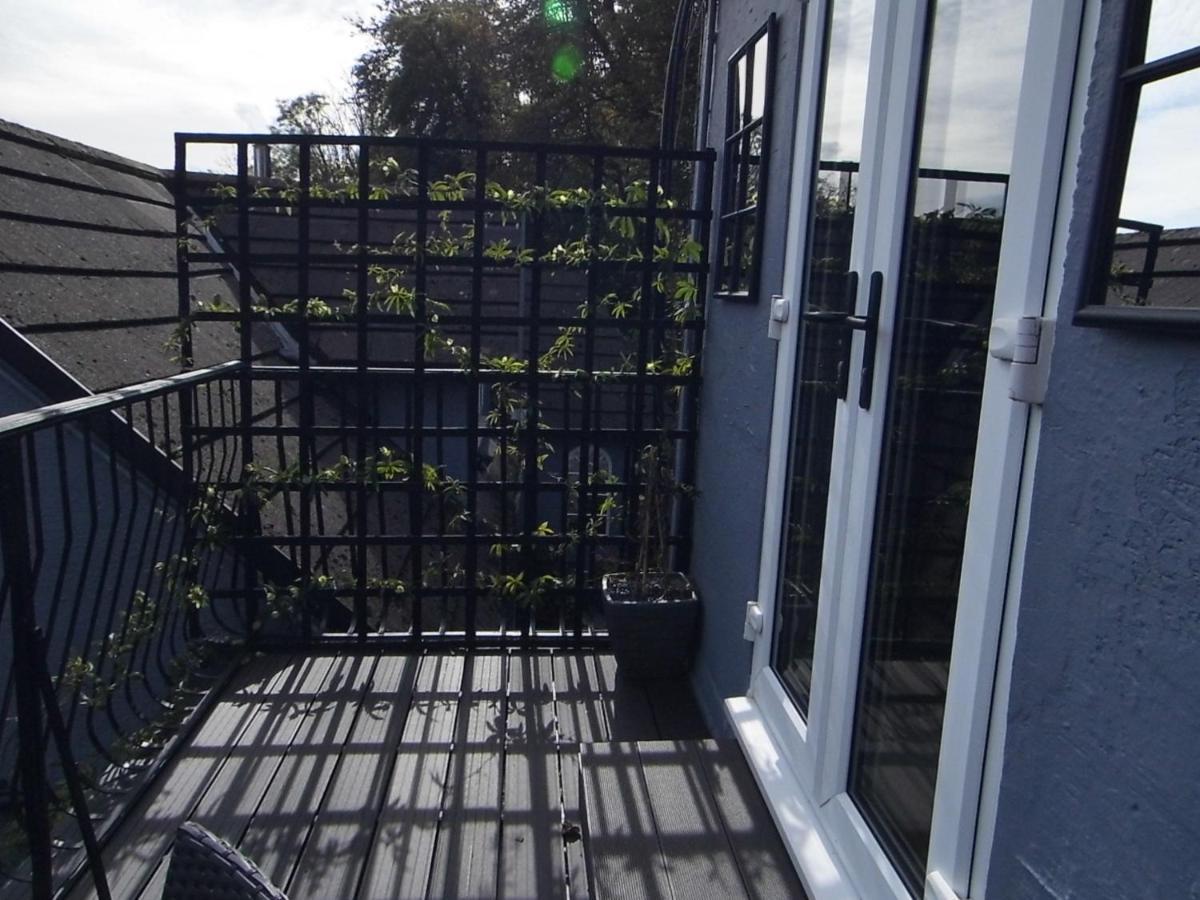 The Mill At Glynhir Bed and Breakfast Ammanford Exteriör bild