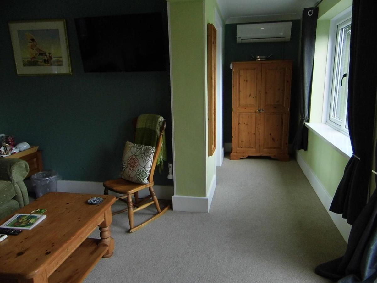 The Mill At Glynhir Bed and Breakfast Ammanford Exteriör bild